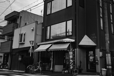 一宮松栄新町・菊屋、有明